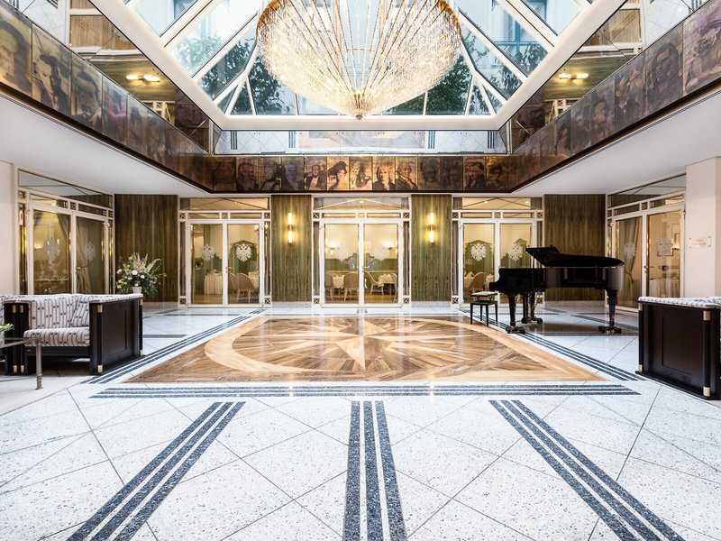 Best Western Premier Grand Hotel Russischer Hof 15