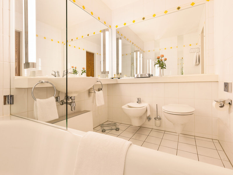 Best Western Premier Grand Hotel Russischer Hof 39