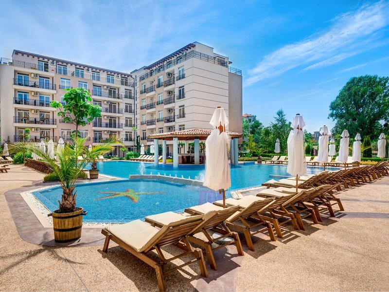 Dawn Park 9 - Outdoor Pool