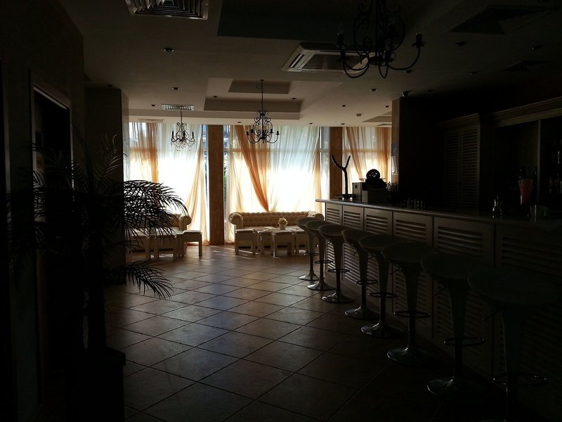 Dawn Park 22 - Restaurant