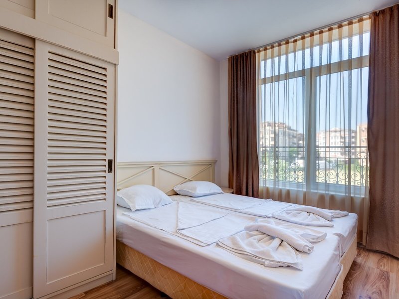 Dawn Park 31 - Room Example