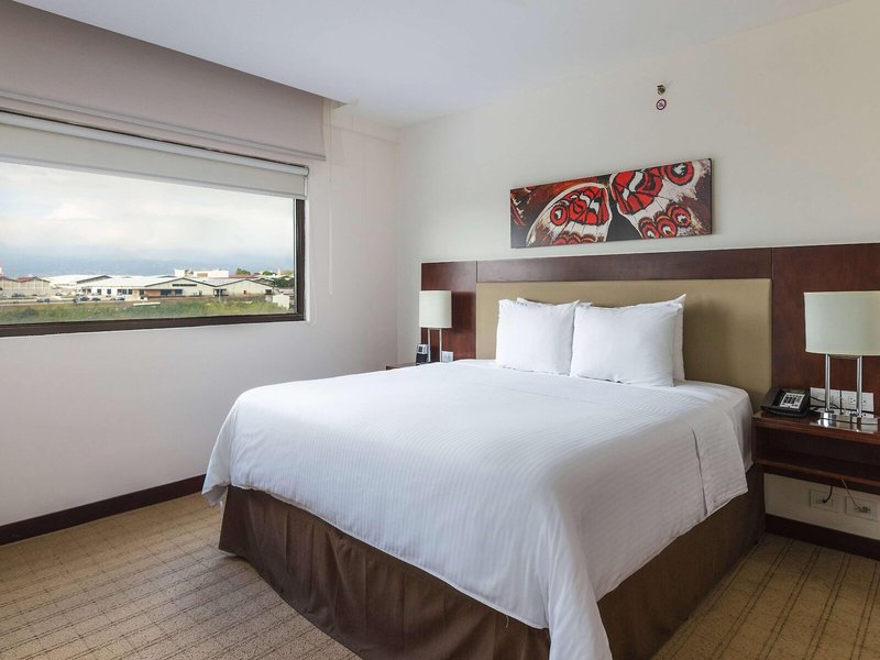Wyndham Garden San Jose Escazu 21 - Room Example