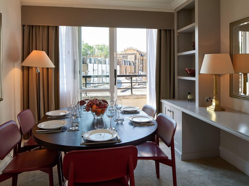 Cheval Knightsbridge 14