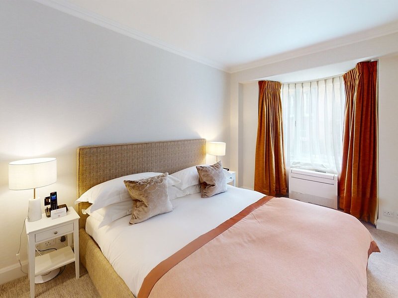 Cheval Knightsbridge 19