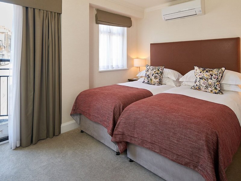 Cheval Knightsbridge 31