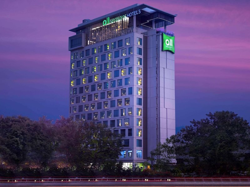 All Seasons Jakarta Thamrin 1