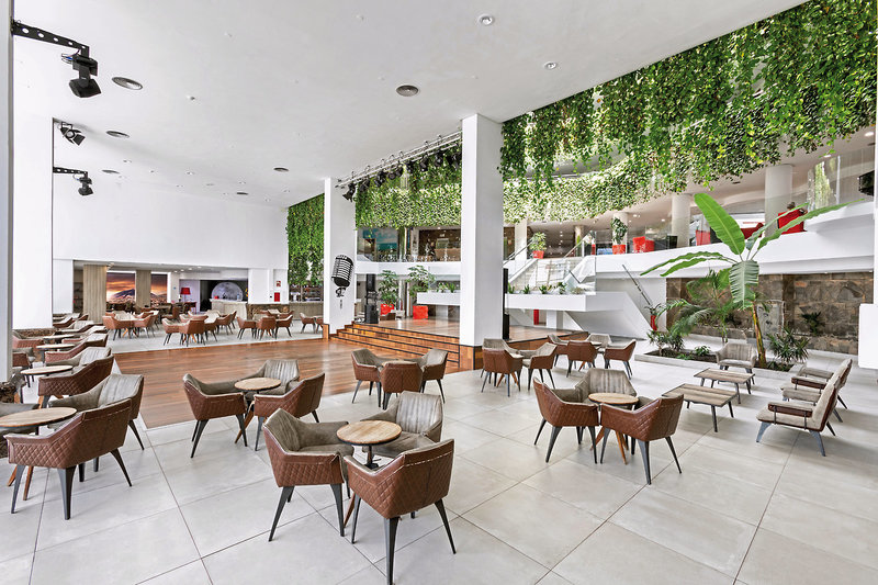 Alexandre Hotel Gala 16