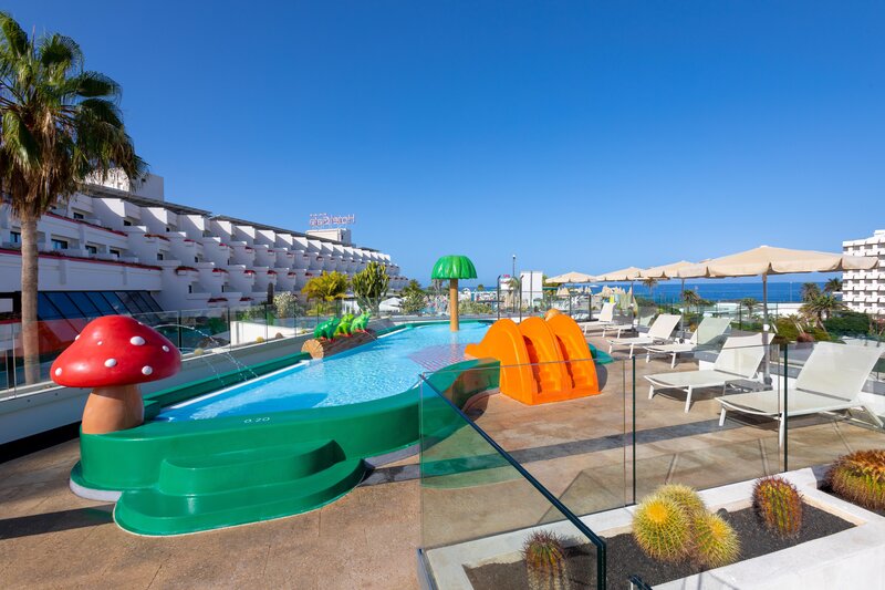 Alexandre Hotel Gala 56