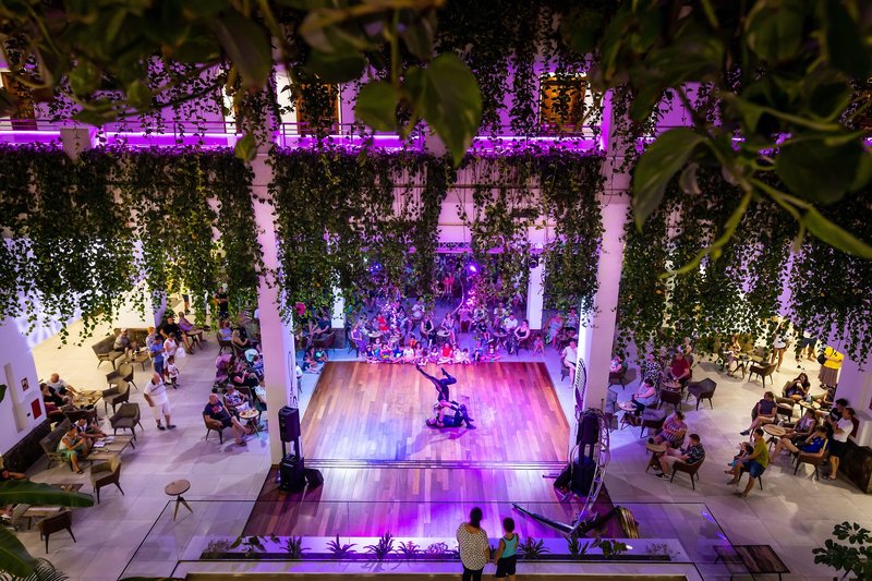 Alexandre Hotel Gala 19