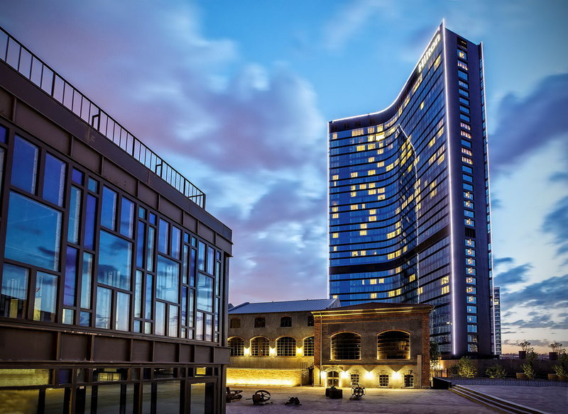 Hilton Istanbul Bomonti Hotel & Conference Center 3