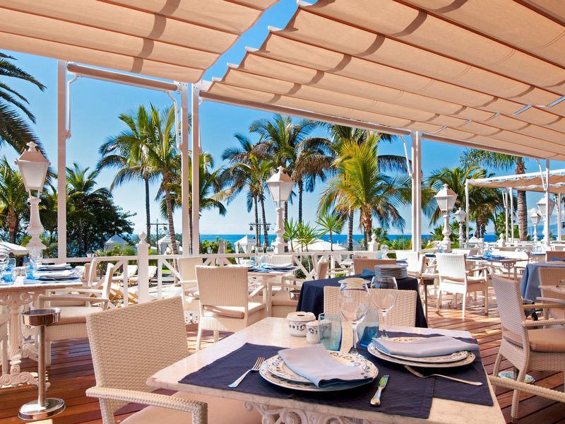 Bahia Del Duque Resort 15