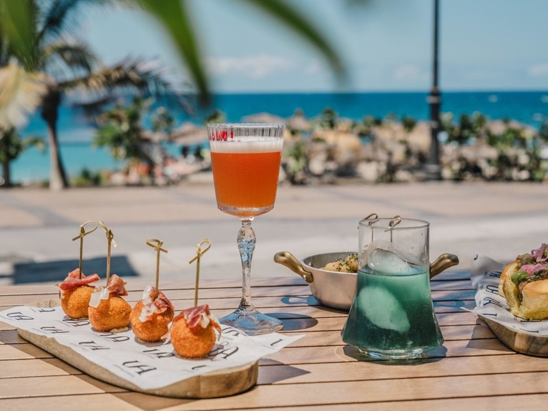 Bahia Del Duque Resort 44