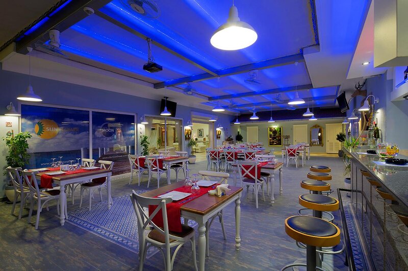 Villa Sunflower Hotel 87