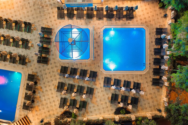 Villa Sun Flower Aparts & Suites 7 - Outdoor Pool