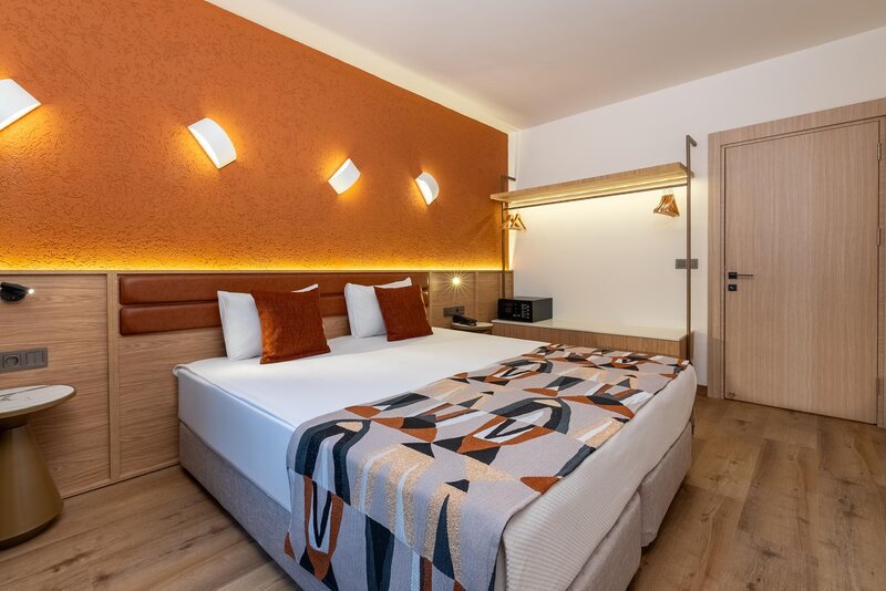 Villa Sun Flower Aparts & Suites 16 - Room Example
