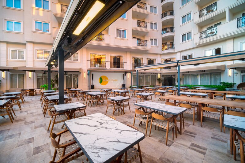 Villa Sun Flower Aparts & Suites 27 - Restaurant