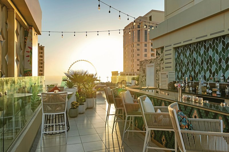 DoubleTree by Hilton Dubai - Jumeirah Beach 16