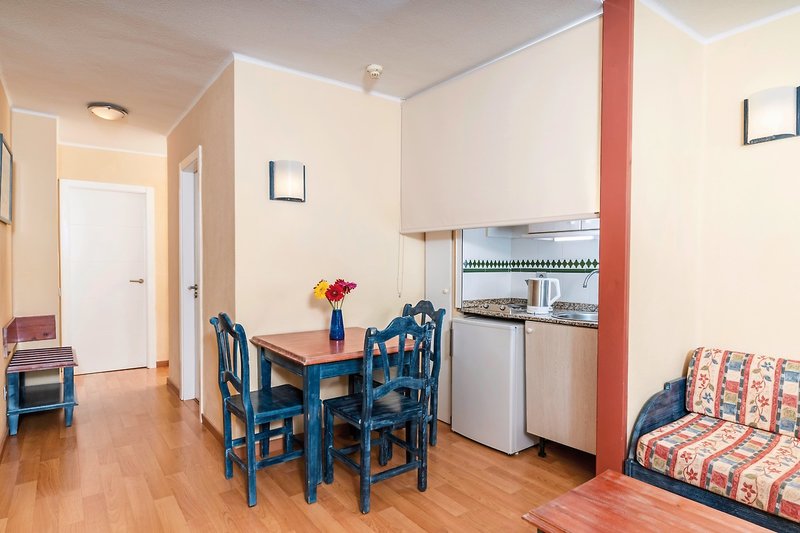 Hovima Jardin Caleta 16