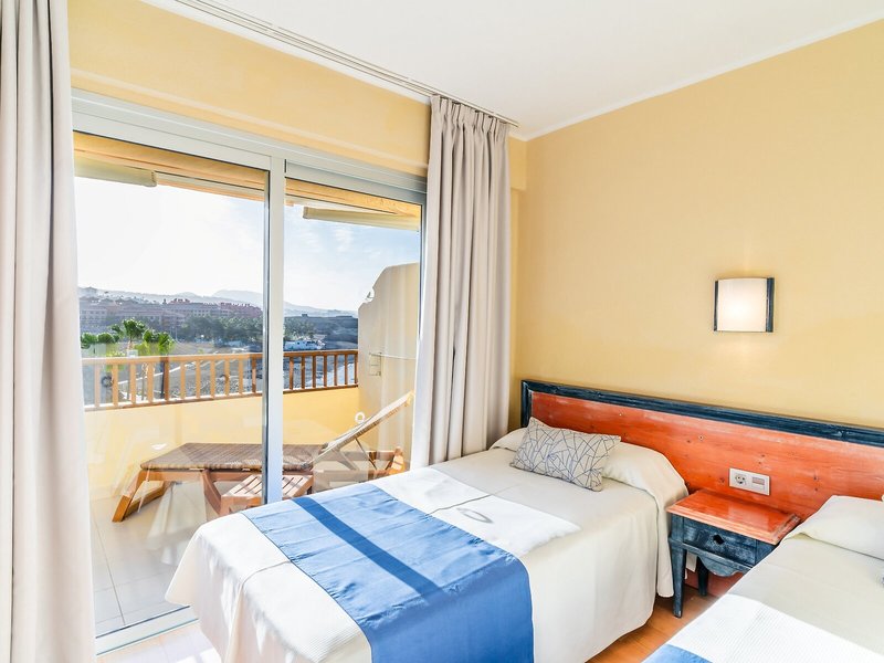 Hovima Jardin Caleta 50