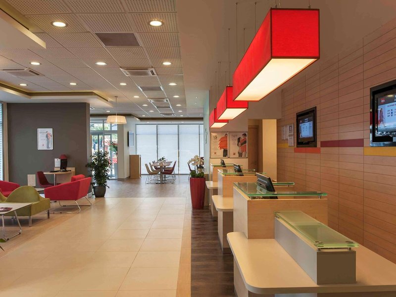 ibis Izmir Alsancak 9