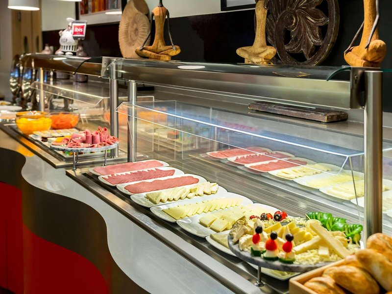 ibis Izmir Alsancak 19