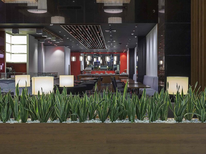 Ramada Encore Izmir 5