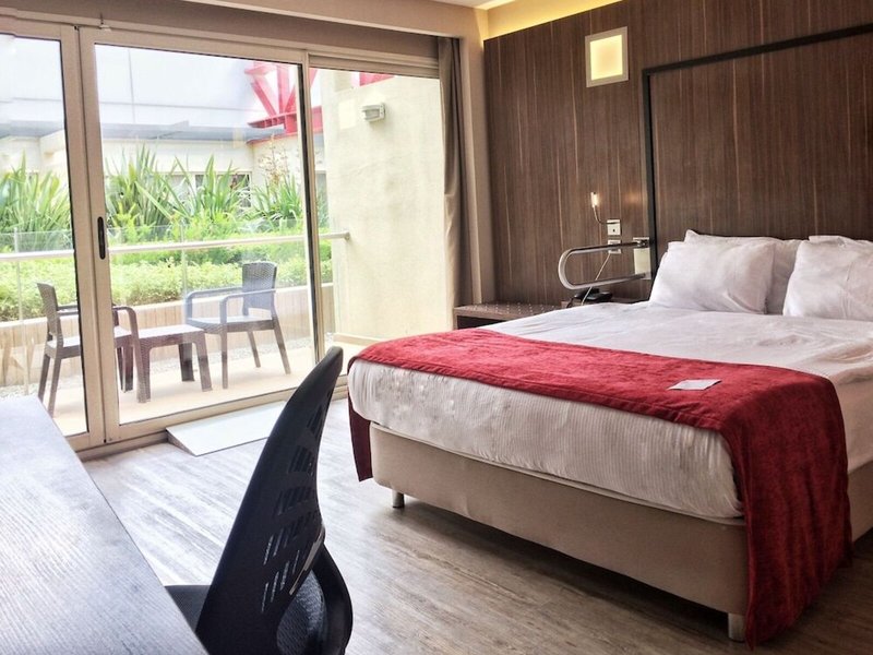 Ramada Encore Izmir 22