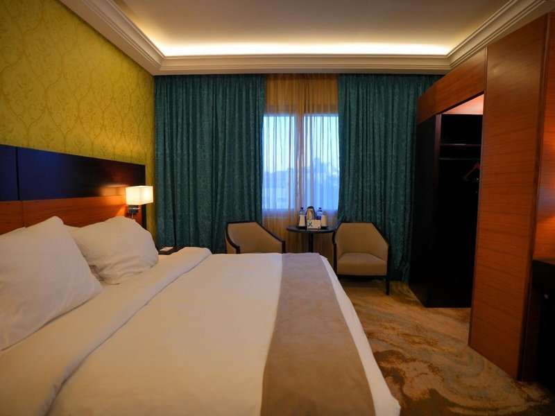 Corp Amman Hotel  19