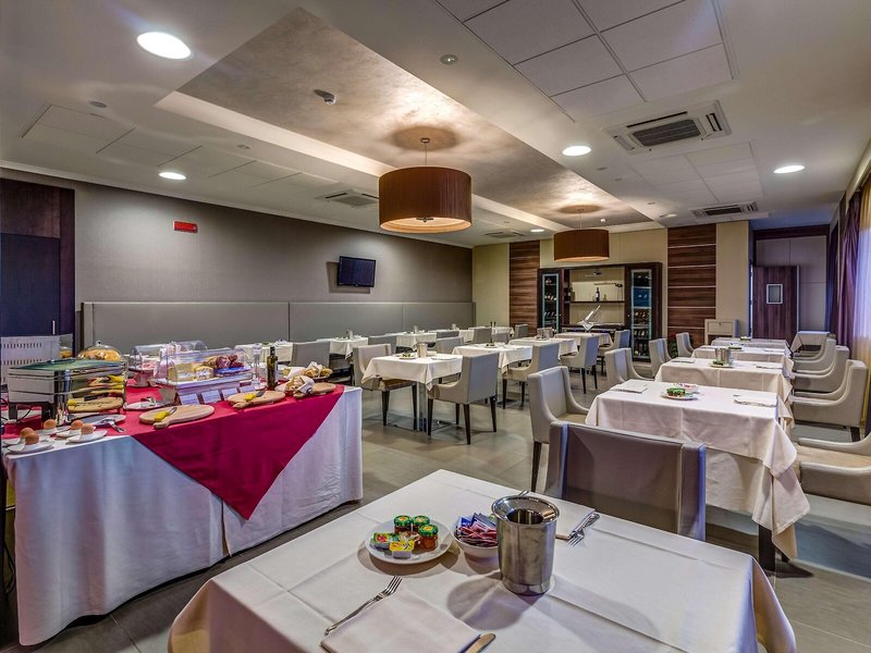 Best Western Plus Perla del Porto 23