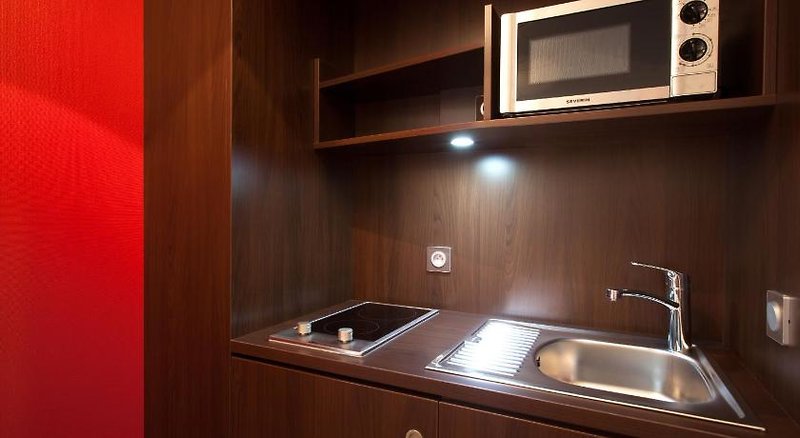 Quality Suites Lyon Confluence 3