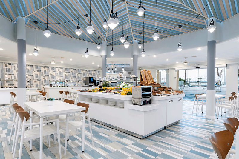 HOVIMA La Pinta Beachfront Family Hotel 30