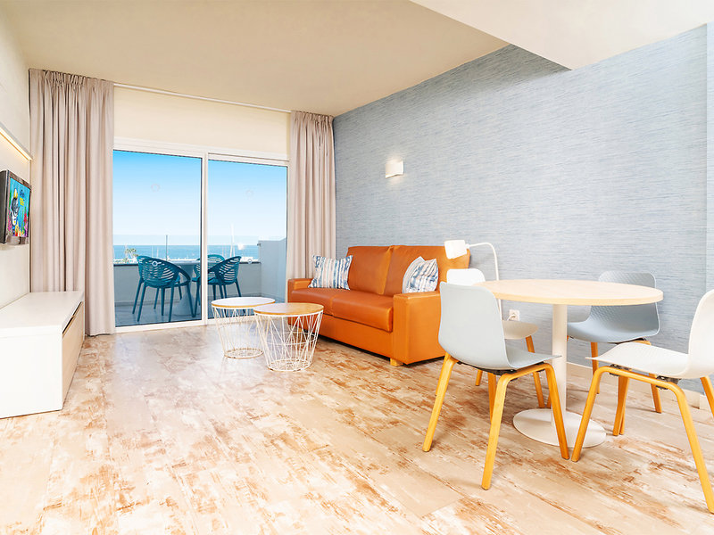 HOVIMA La Pinta Beachfront Family Hotel 3