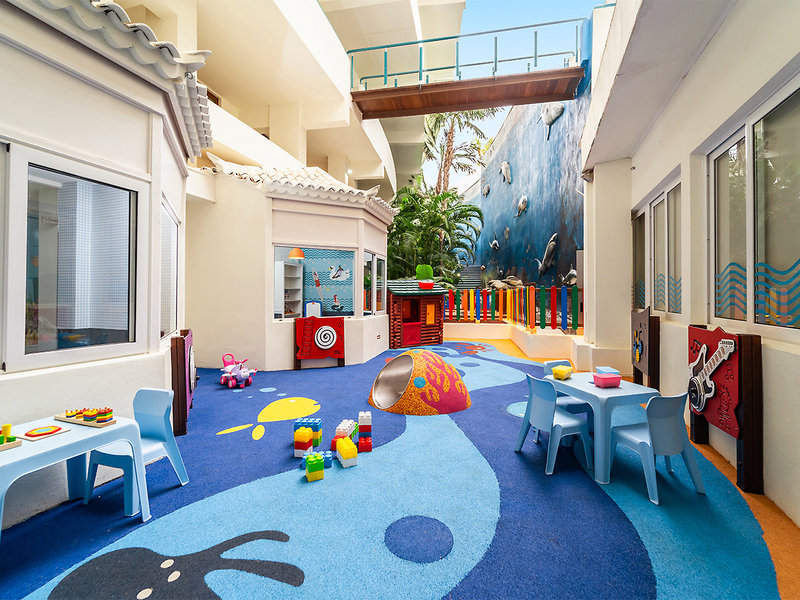 HOVIMA La Pinta Beachfront Family Hotel 15