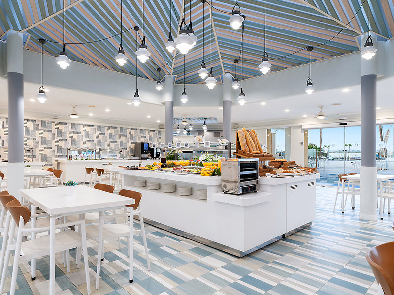 HOVIMA La Pinta Beachfront Family Hotel 12