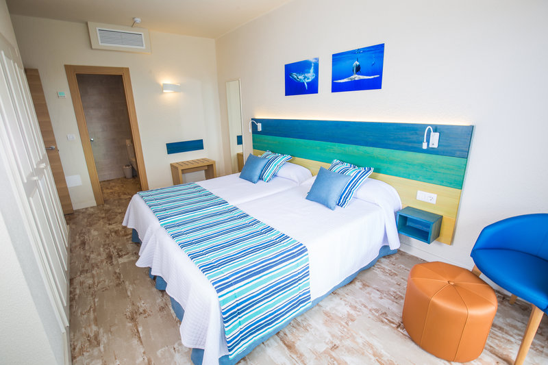 HOVIMA La Pinta Beachfront Family Hotel 3