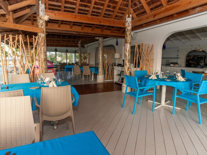 Ocean Point Resort & Spa 18