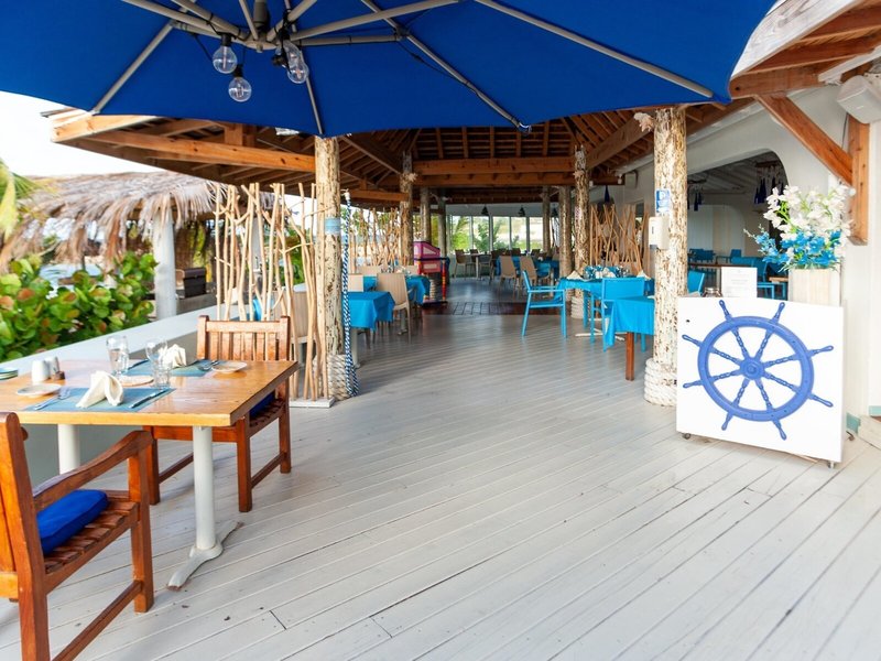 Ocean Point Resort & Spa 19