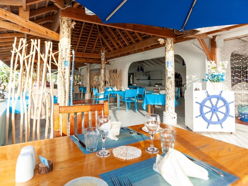 Ocean Point Resort & Spa 20