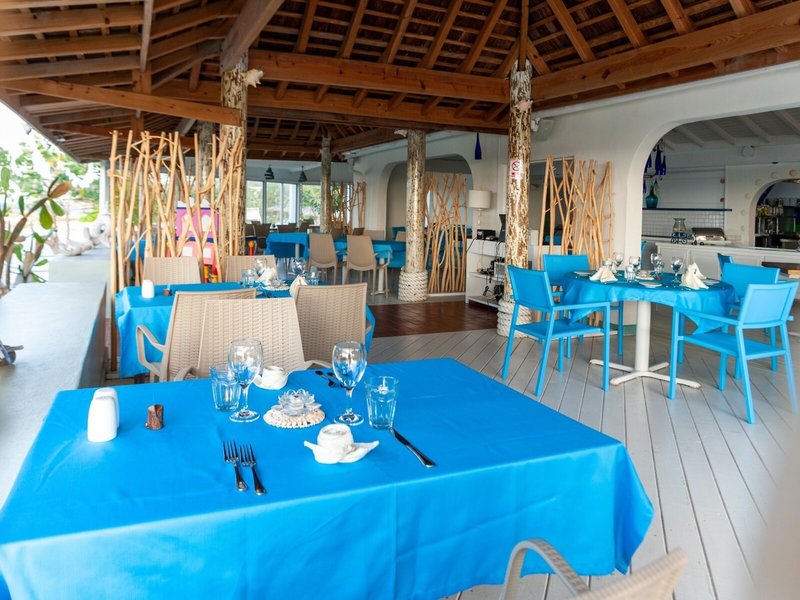 Ocean Point Resort & Spa 21