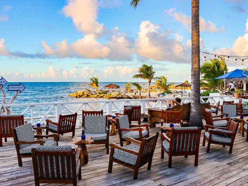 Ocean Point Resort & Spa 23