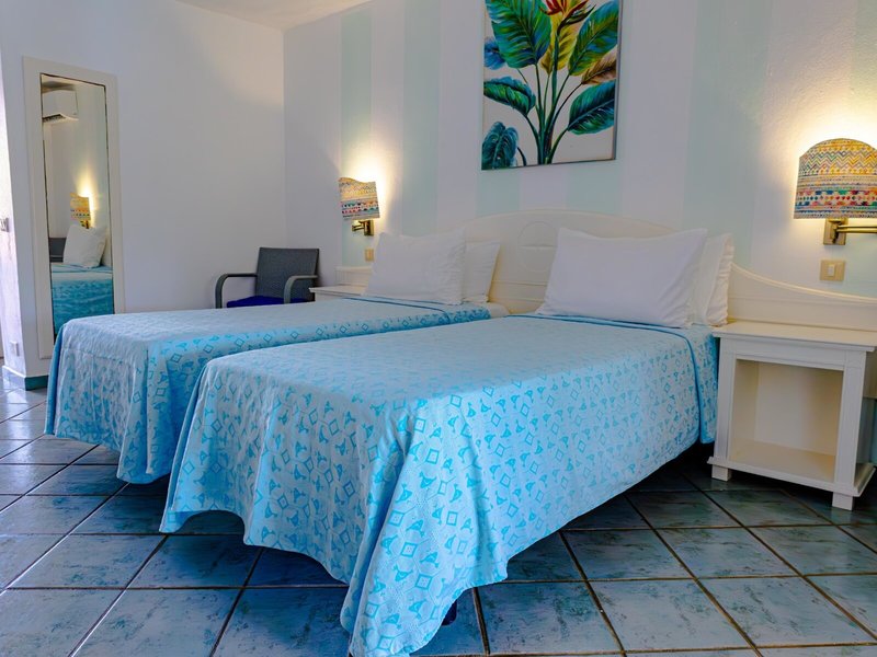 Ocean Point Resort & Spa 33