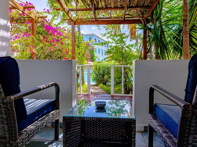 Ocean Point Resort & Spa 35