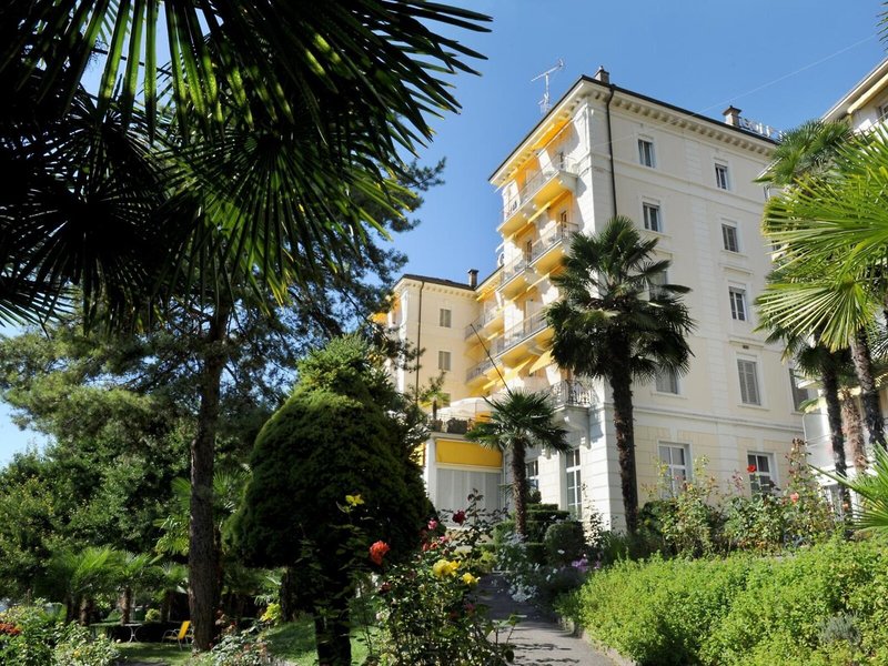 Golf Hotel Rene Capt 3