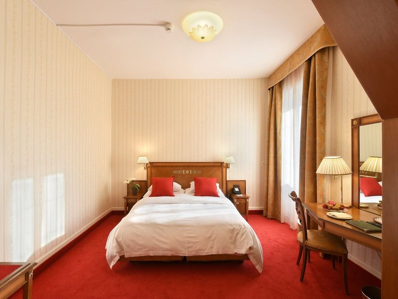 Golf Hotel Rene Capt 31