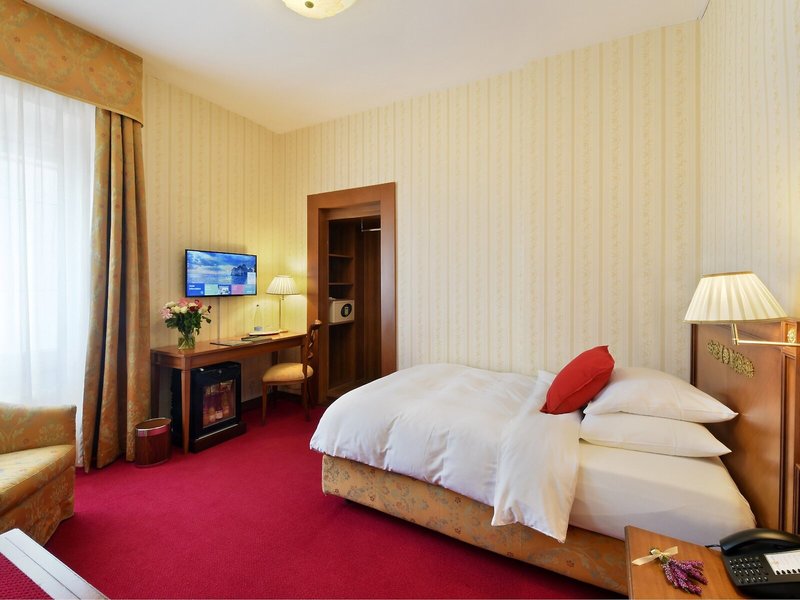 Golf Hotel Rene Capt 47