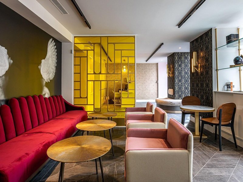 Hotel Nude Paris 5