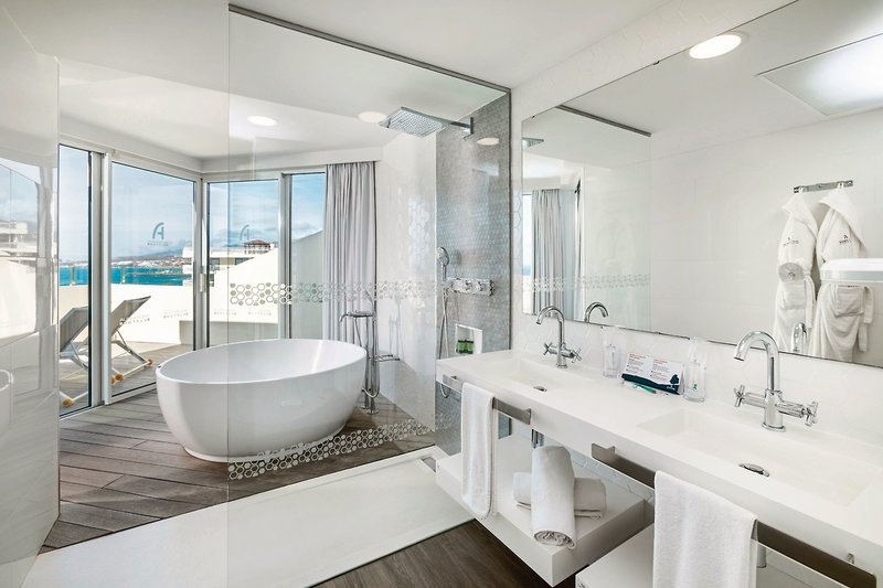 Alexandre Hotel Troya 13