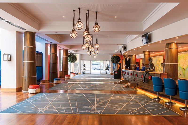 Algonquin´s Explorers Hotel at Disneyland Paris 2 - Lounge / Lobby