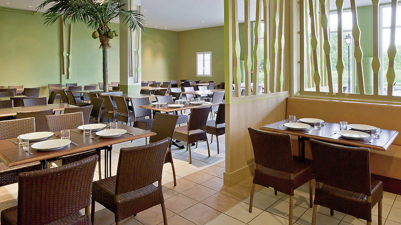 Algonquin´s Explorers Hotel at Disneyland Paris 11 - Restaurant