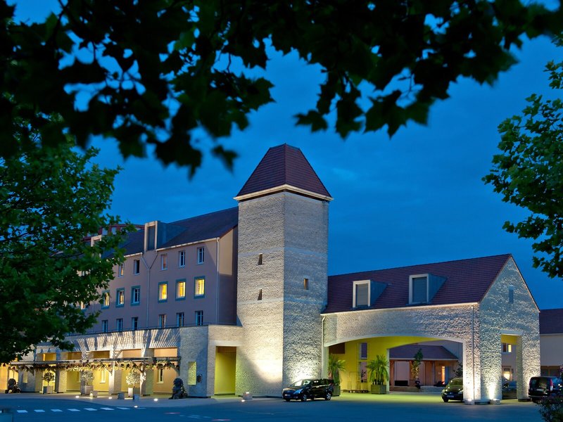 Explorers Hotel Disneyland Paris